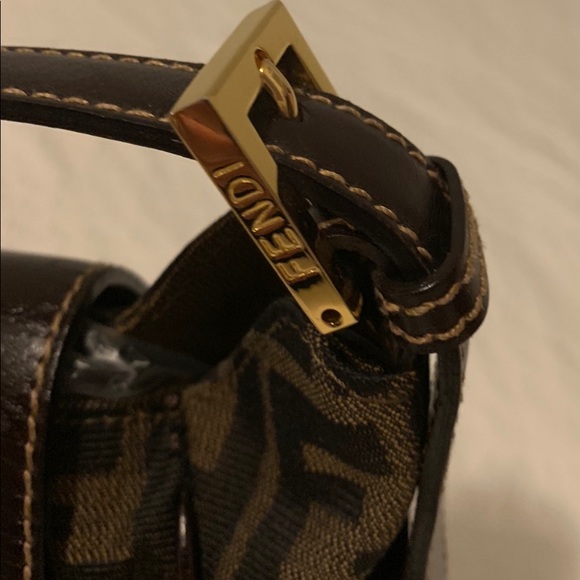 Fendi logo Vintage bag - Picture 10 of 13